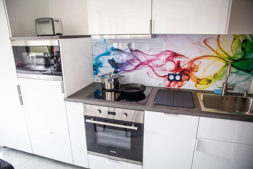 Bienvenue Dans Le Cobalt ! Apartment Cholonge Luaran gambar