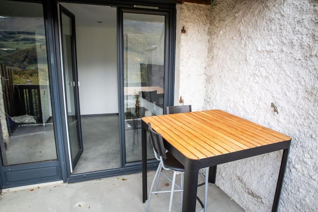 Bienvenue Dans Le Cobalt ! Apartment Cholonge Luaran gambar